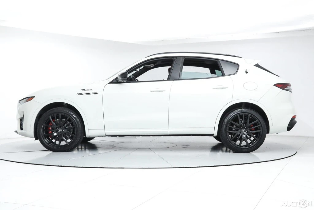 2022 Maserati Levante Modena - Image 2 of 21