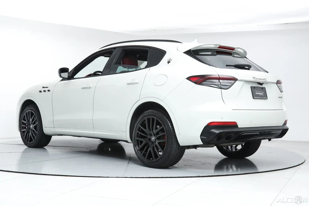 2022 Maserati Levante Modena - Image 3 of 21