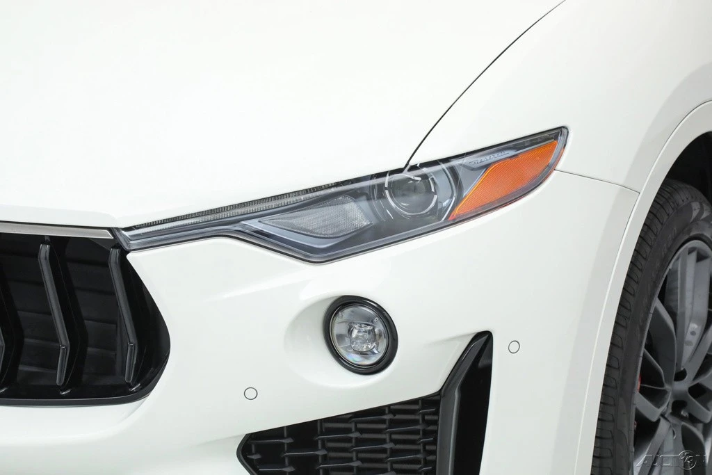 2022 Maserati Levante Modena - Image 9 of 21