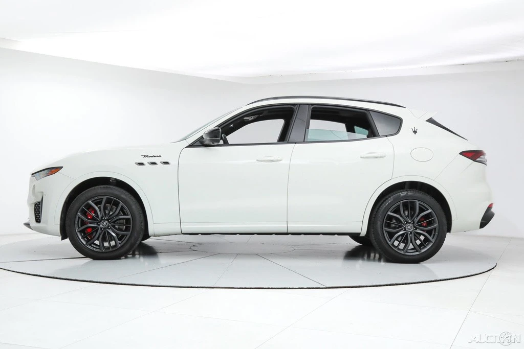 2022 Maserati Levante Modena - Image 2 of 21