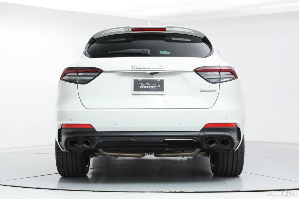 2022 Maserati Levante Modena - Image 4 of 21