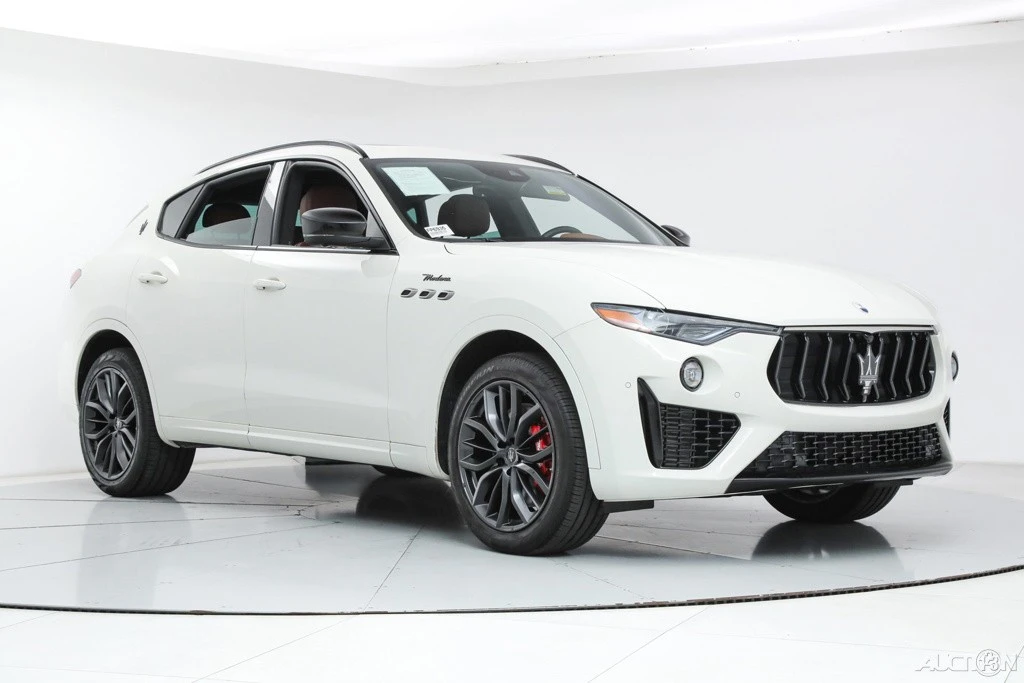 2022 Maserati Levante Modena - Image 7 of 21