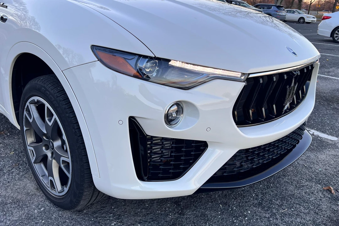 2022 Maserati Levante Modena - Image 19 of 31