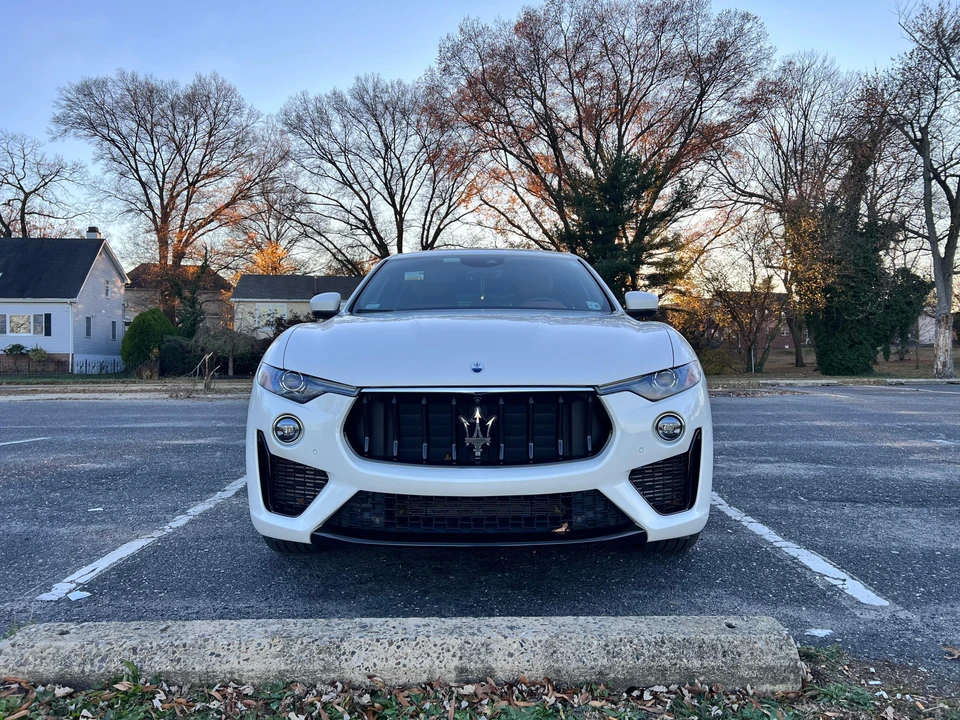 2022 Maserati Levante Modena - Image 6 of 31