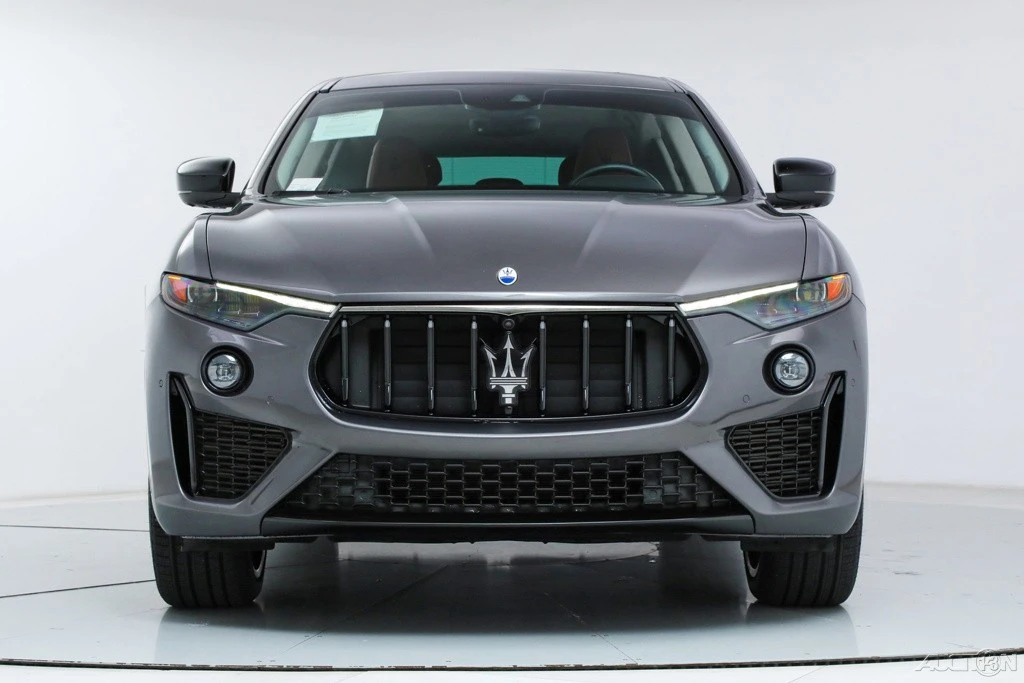 2022 Maserati Levante Modena - Image 8 of 21