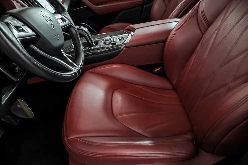 2022 Maserati Levante Modena - Image 16 of 31