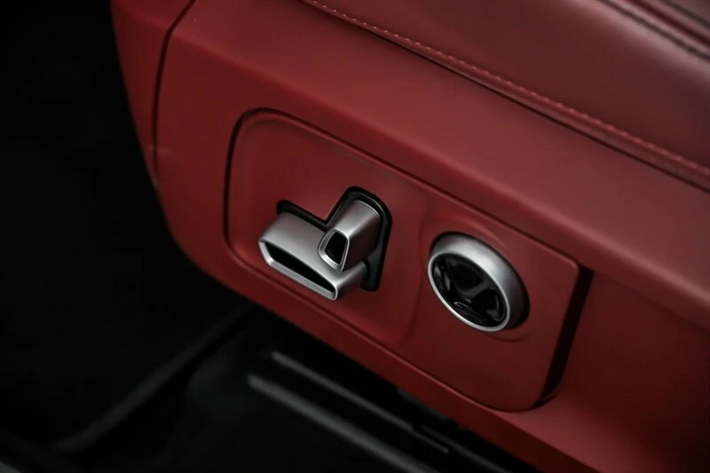 2022 Maserati Levante Modena - Image 21 of 31