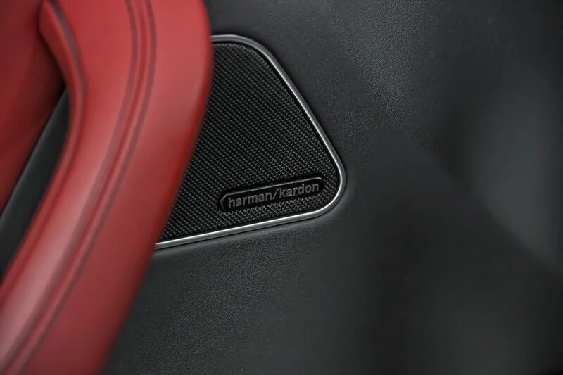 2022 Maserati Levante Modena - Image 14 of 31