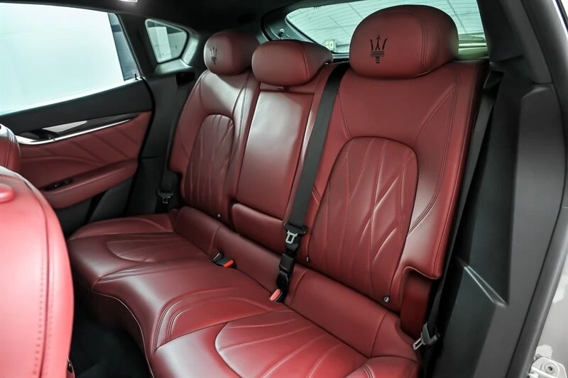 2022 Maserati Levante Modena - Image 19 of 31