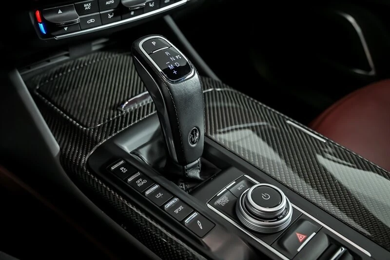 2022 Maserati Levante Modena - Image 29 of 31
