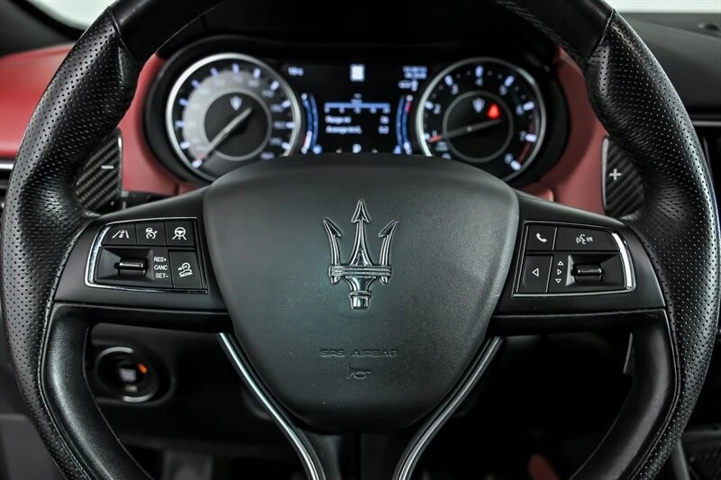 2022 Maserati Levante Modena - Image 23 of 31