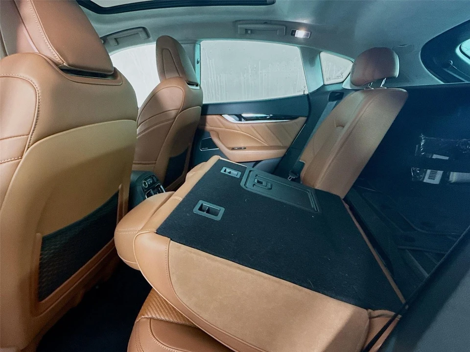 2022 Maserati Levante Modena - Image 14 of 21