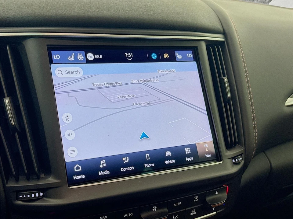 2022 Maserati Levante Modena - Image 9 of 21