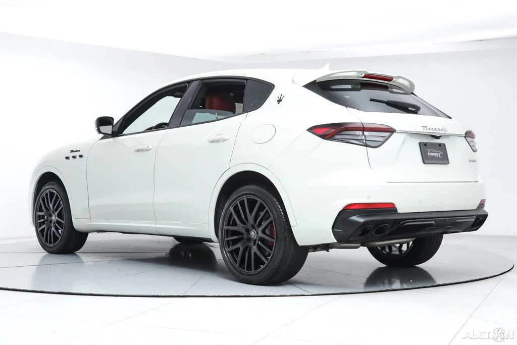 2022 Maserati Levante Modena - Image 4 of 21