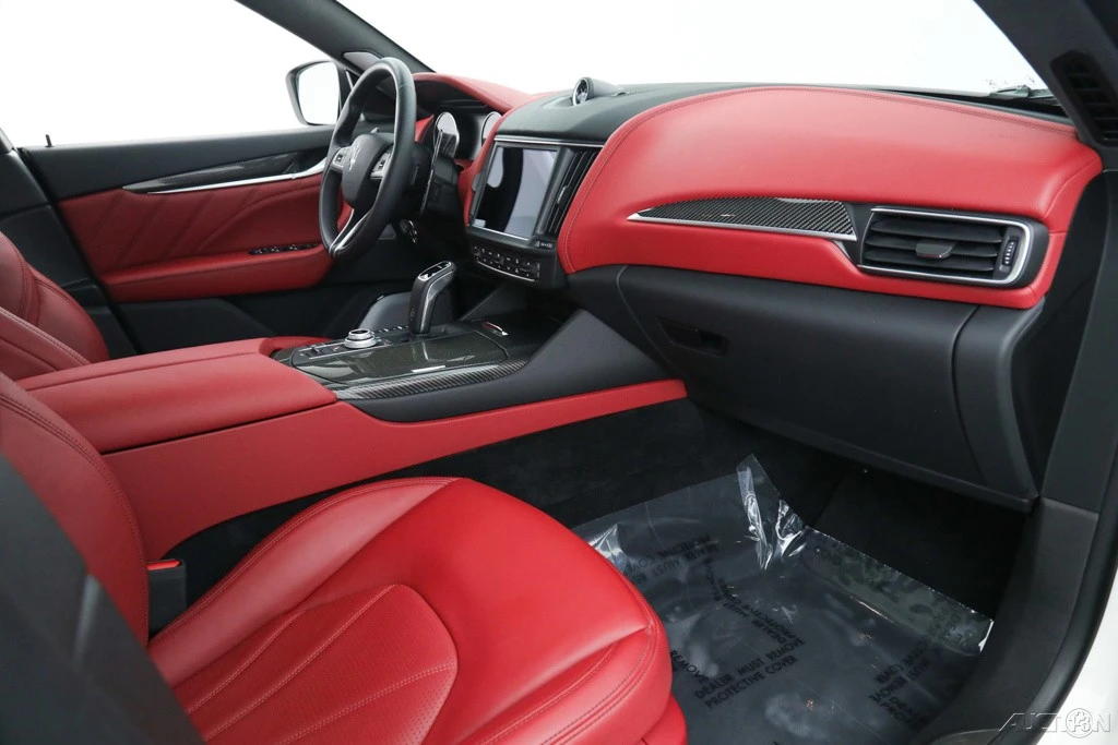 2022 Maserati Levante Modena - Image 10 of 21