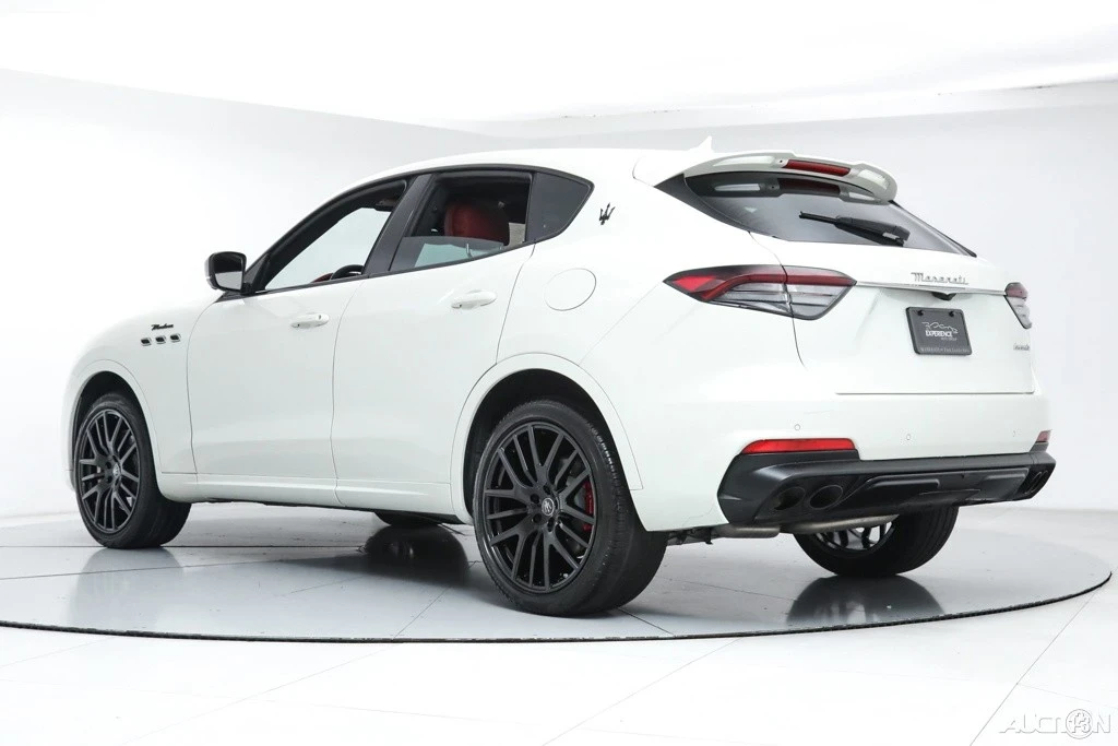 2022 Maserati Levante Modena - Image 4 of 21
