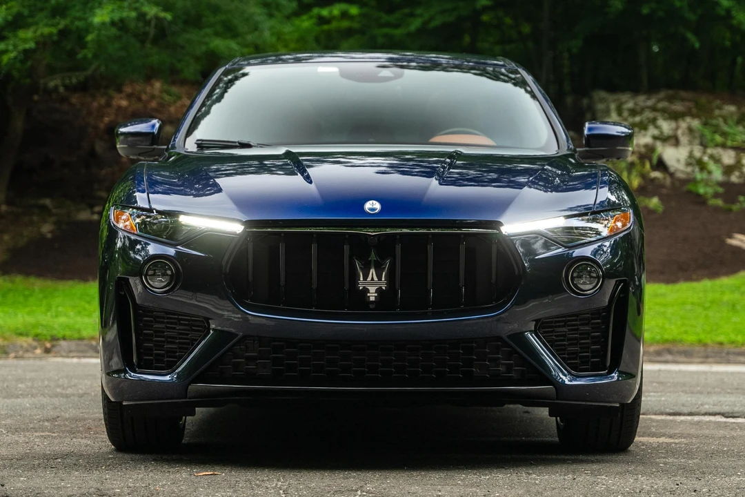 2022 Maserati Levante Modena - Image 2 of 31