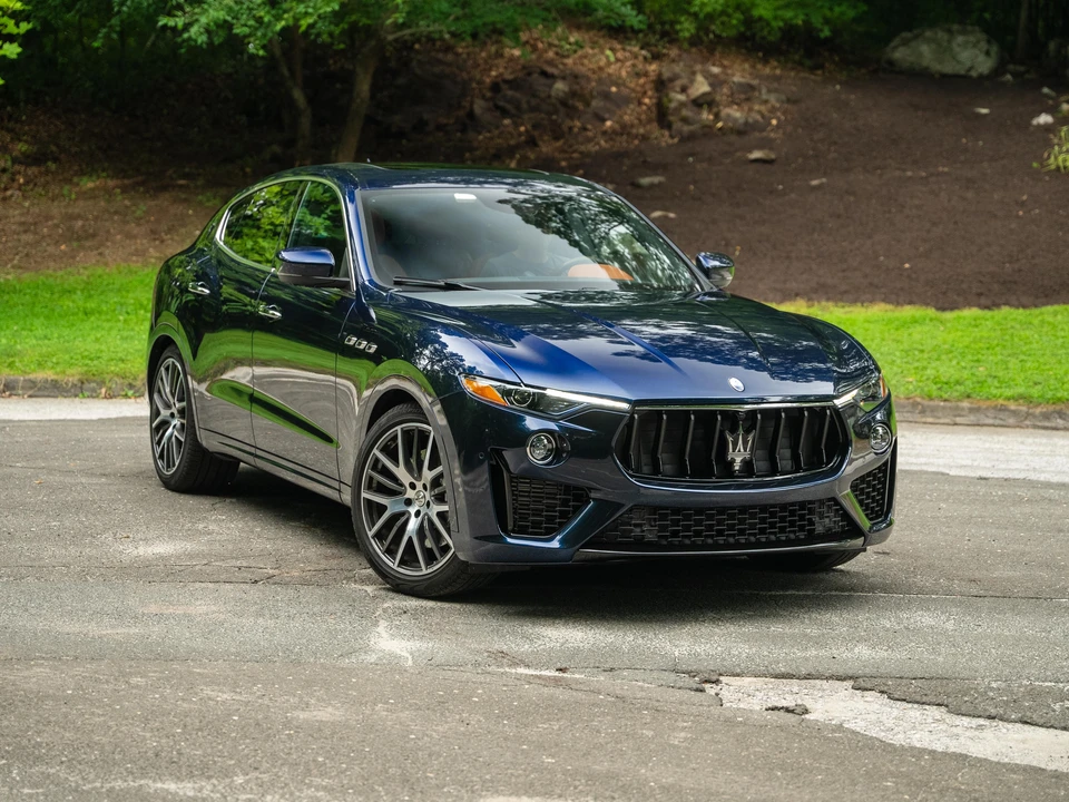 2022 Maserati Levante Modena - Image 15 of 31