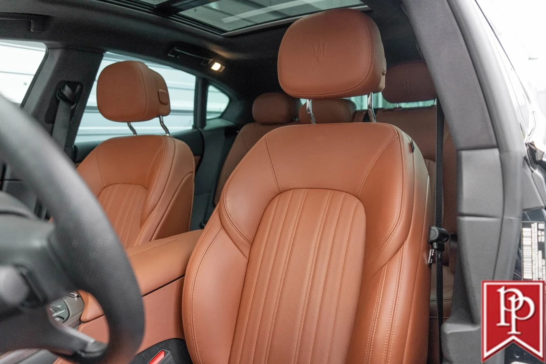 2022 Maserati Levante Modena - Image 9 of 21