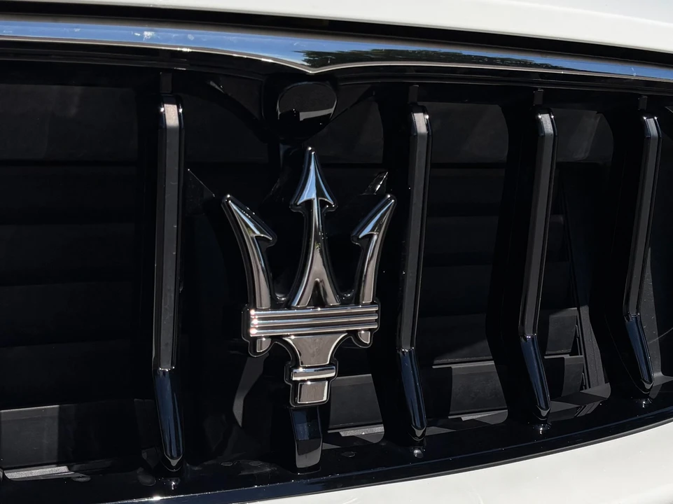 2022 Maserati Levante - Image 19 of 31