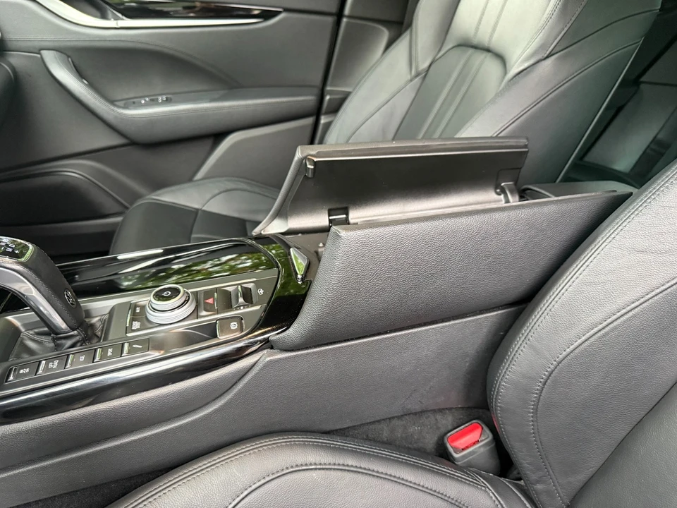2022 Maserati Levante Modena - Image 24 of 31