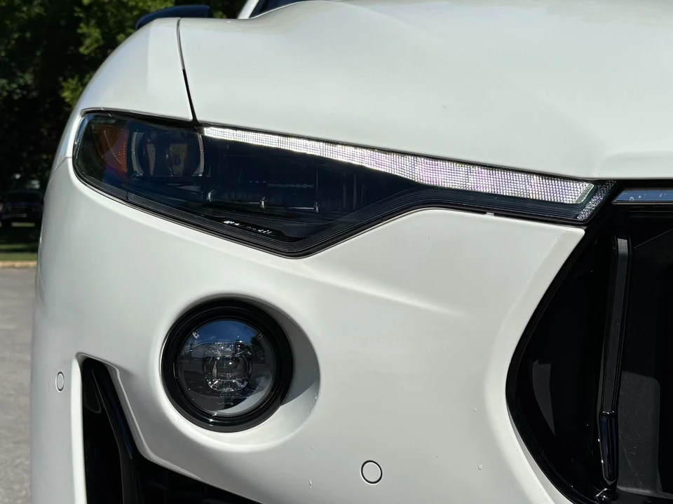 2022 Maserati Levante Modena - Image 12 of 31