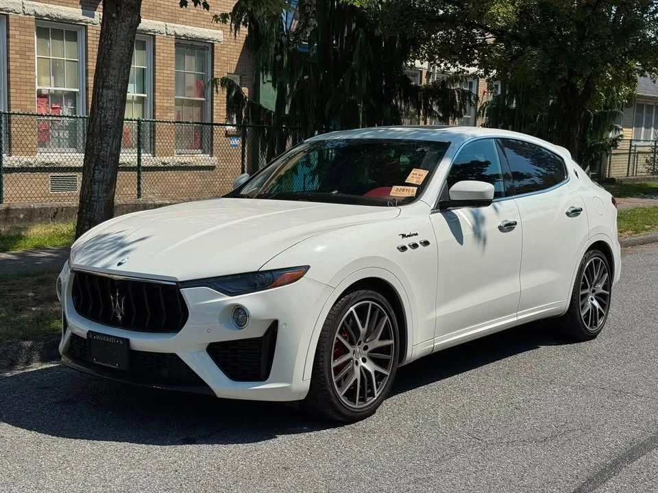 2022 Maserati Levante Modena - Image 3 of 19