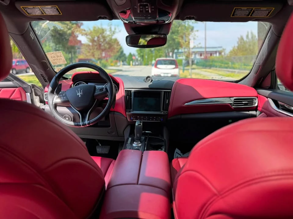 2022 Maserati Levante Modena - Image 11 of 19