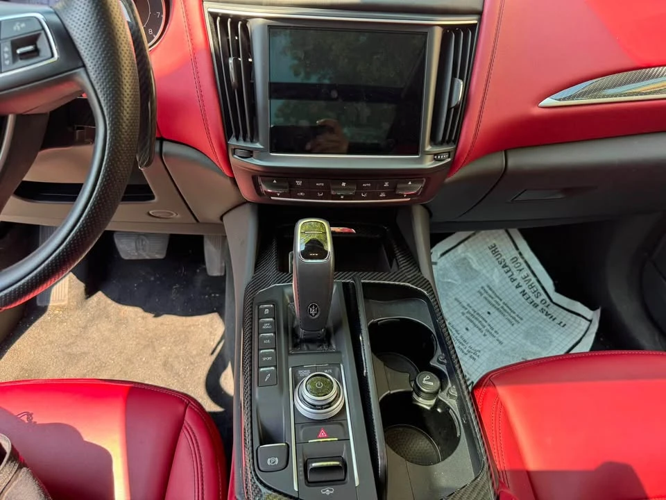 2022 Maserati Levante Modena - Image 17 of 19