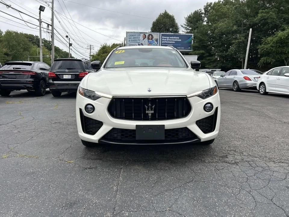 2022 Maserati Levante - Image 8 of 20