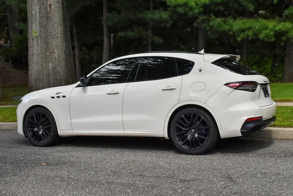 2022 Maserati Levante Modena - Image 6 of 20