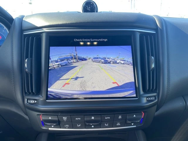 2022 Maserati Levante Modena - Image 15 of 20