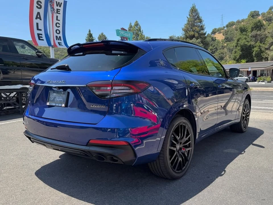 2022 Maserati Levante Modena - Image 8 of 20