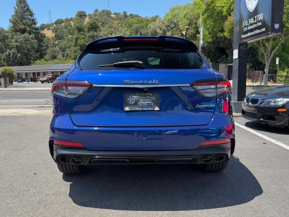 2022 Maserati Levante Modena - Image 7 of 20