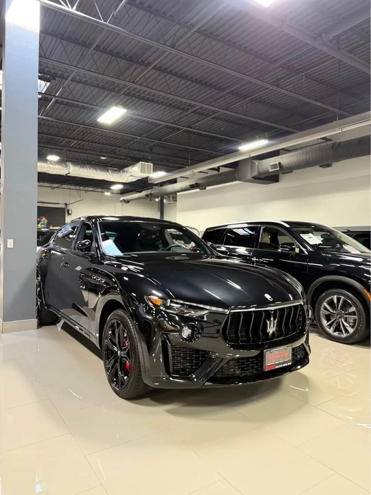 2022 Maserati Levante Modena - Image 3 of 7