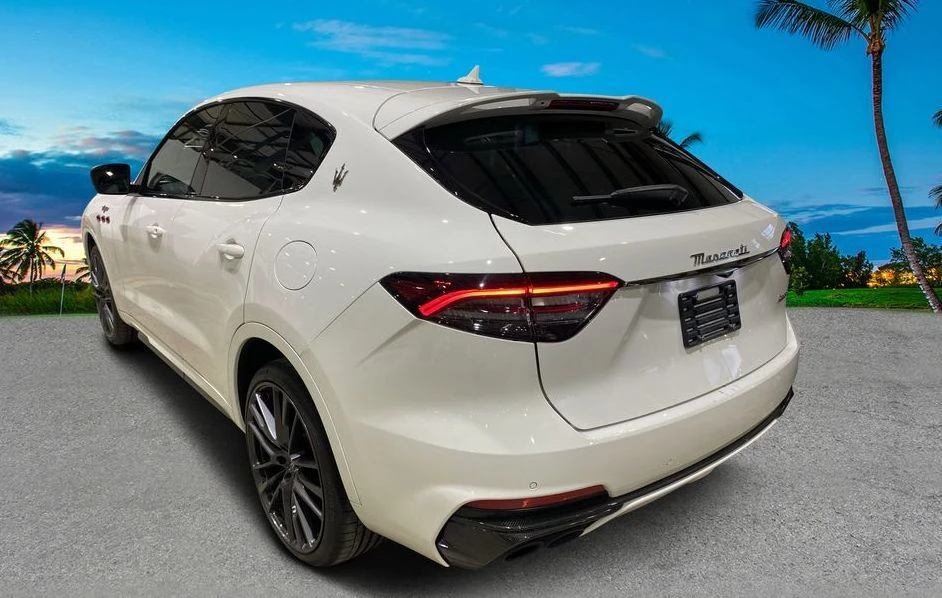 2022 Maserati Levante Trofeo - Image 17 of 20