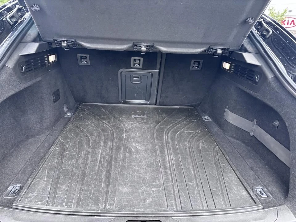 2022 Maserati Levante Modena - Image 8 of 10