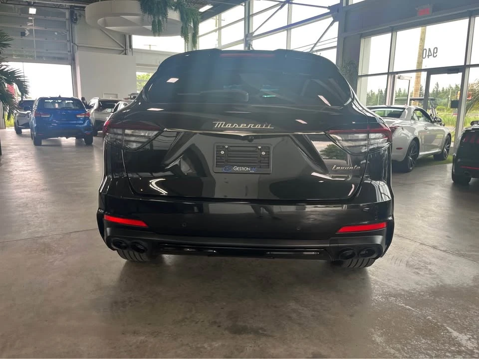 2022 Maserati Levante Modena - Image 5 of 9