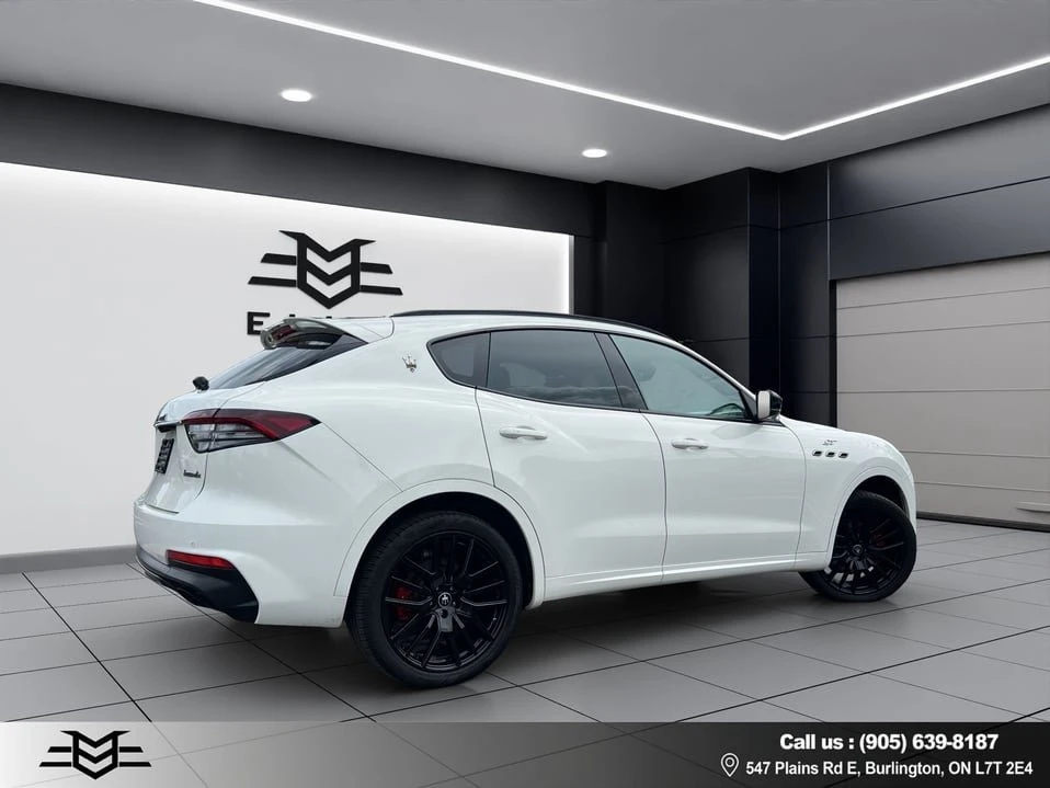 2022 Maserati Levante - Image 13 of 20