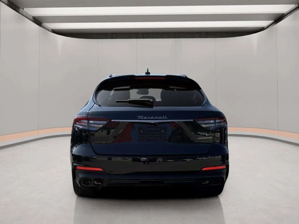 2022 Maserati Levante - Image 4 of 10