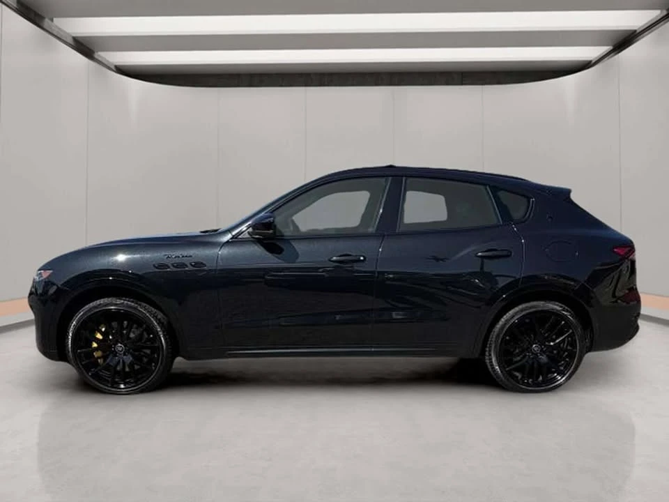 2022 Maserati Levante - Image 2 of 10