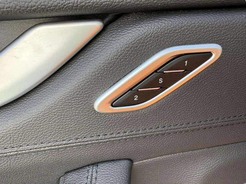 2022 Maserati Levante - Image 10 of 10