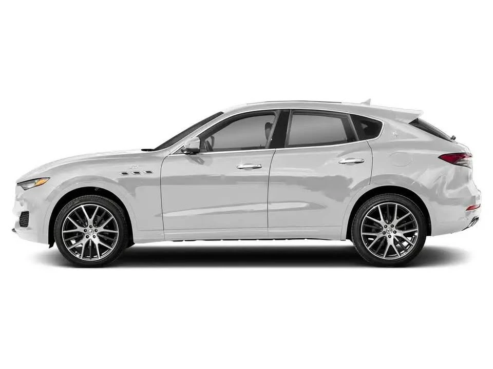 2022 Maserati Levante - Image 2 of 9