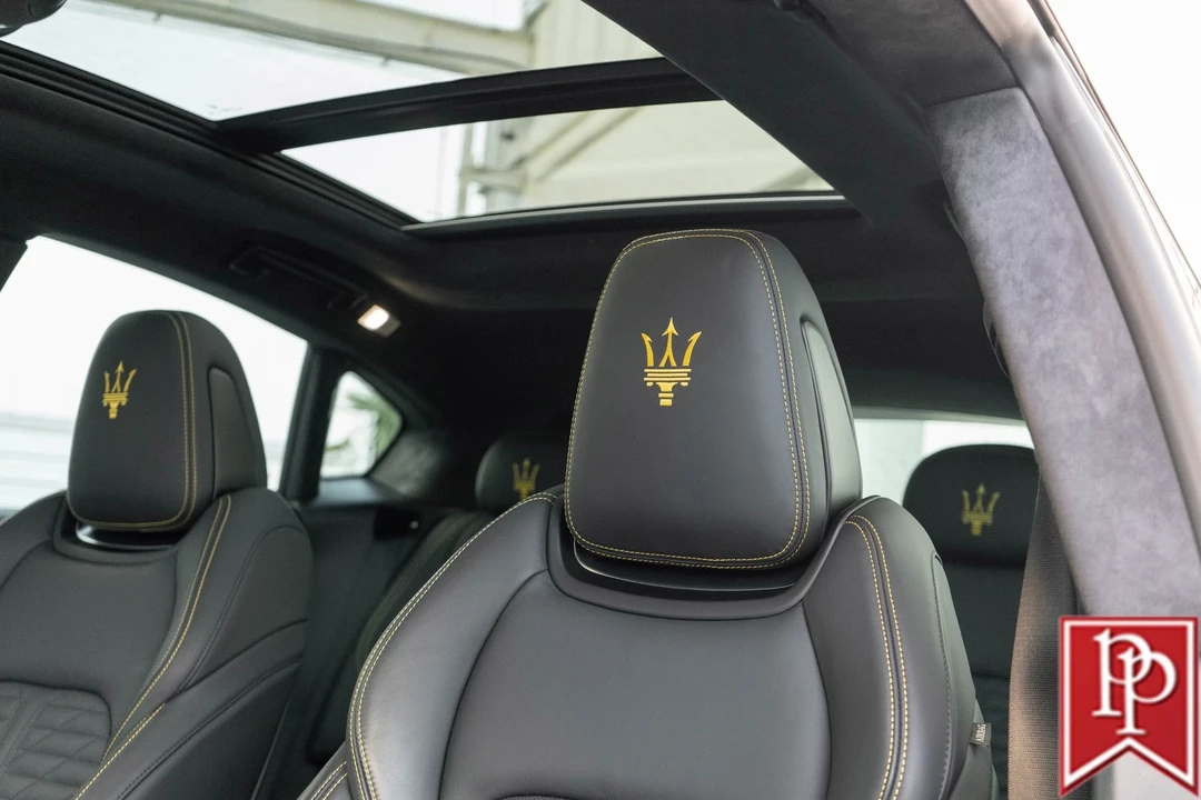 2022 Maserati Levante - Image 12 of 21