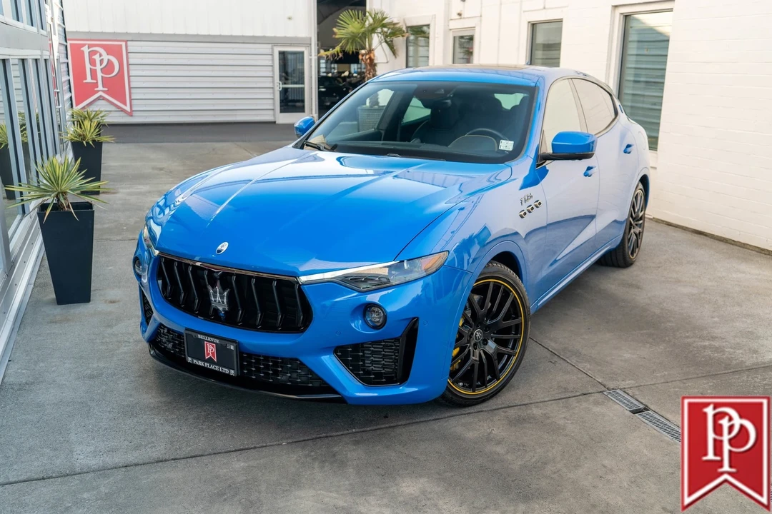 2022 Maserati Levante - Image 2 of 21