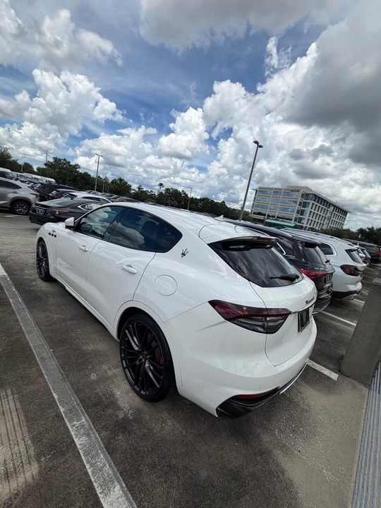 2022 Maserati Levante Trofeo - Image 4 of 7