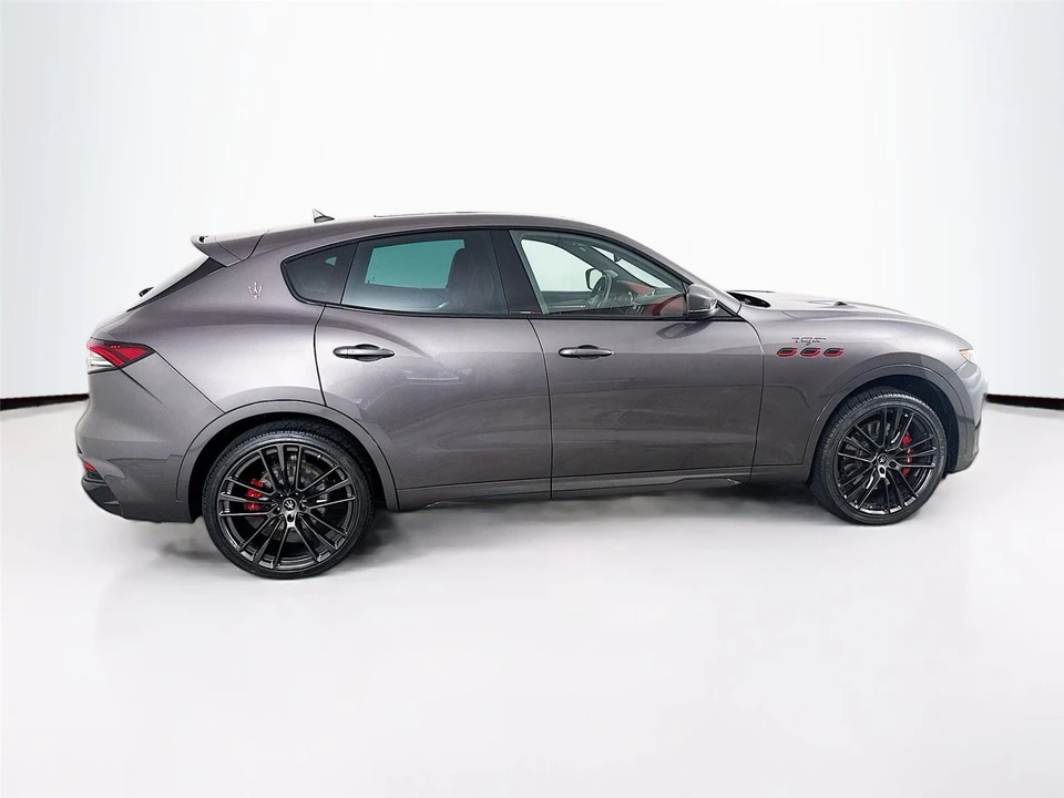 2022 Maserati Levante Trofeo - Image 8 of 21