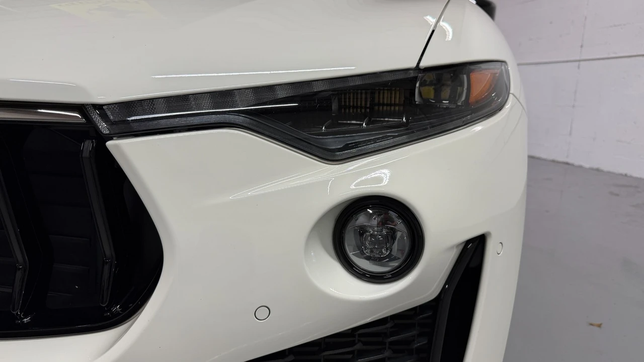 2022 Maserati Levante - Image 25 of 31
