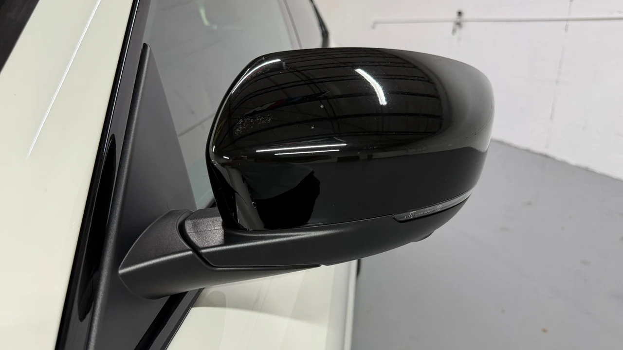 2022 Maserati Levante - Image 23 of 31