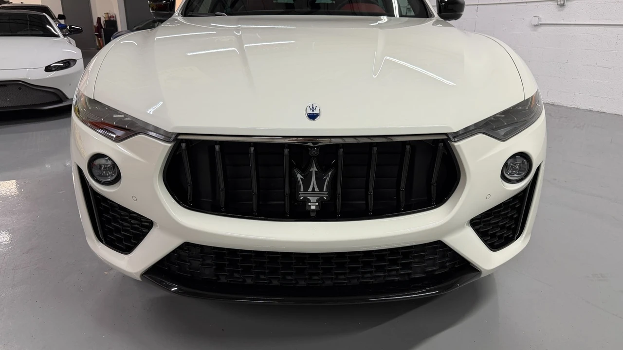 2022 Maserati Levante - Image 30 of 31